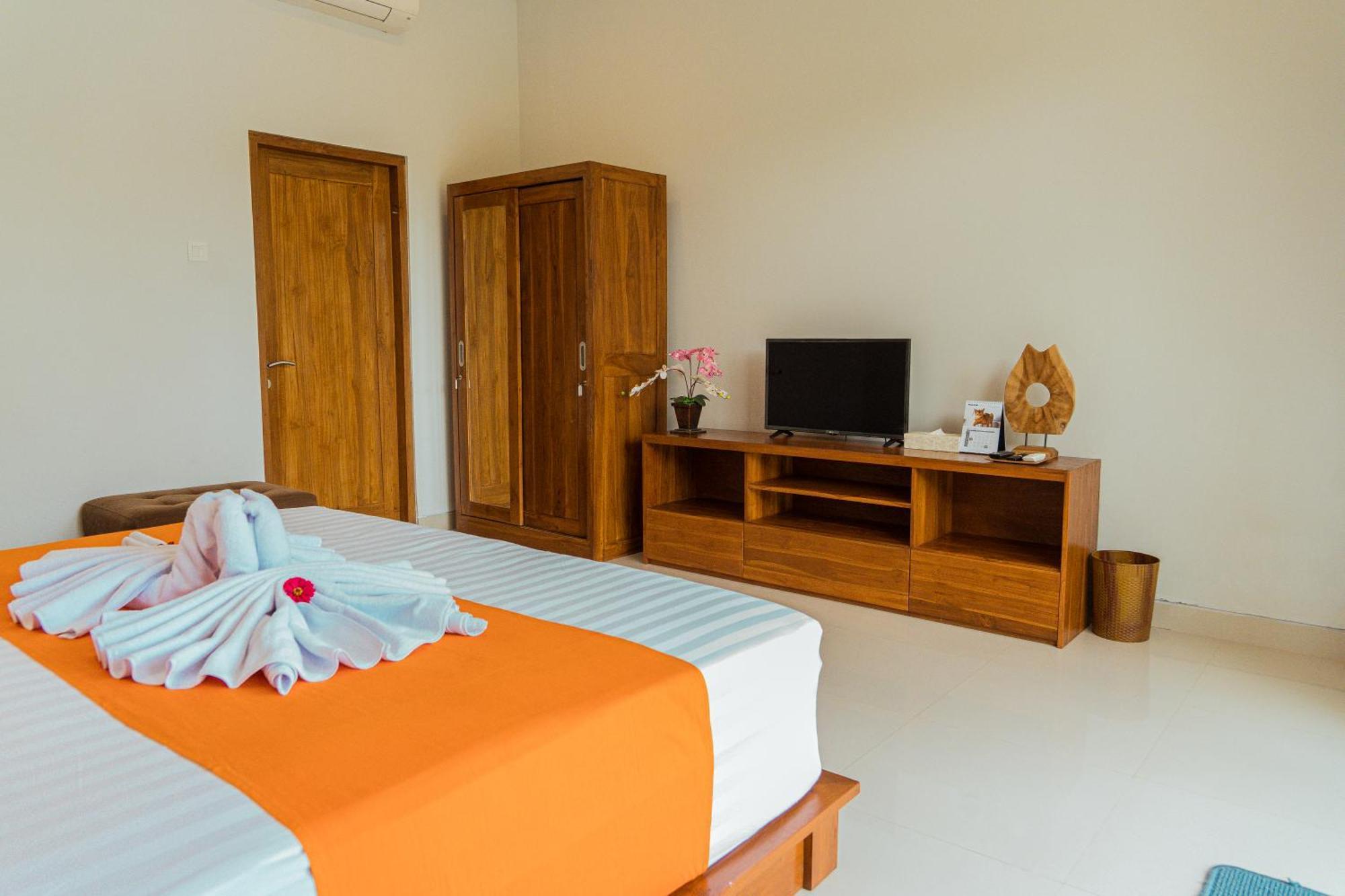 Villa Nugraha Lovina Private Pool Сингараджа Экстерьер фото