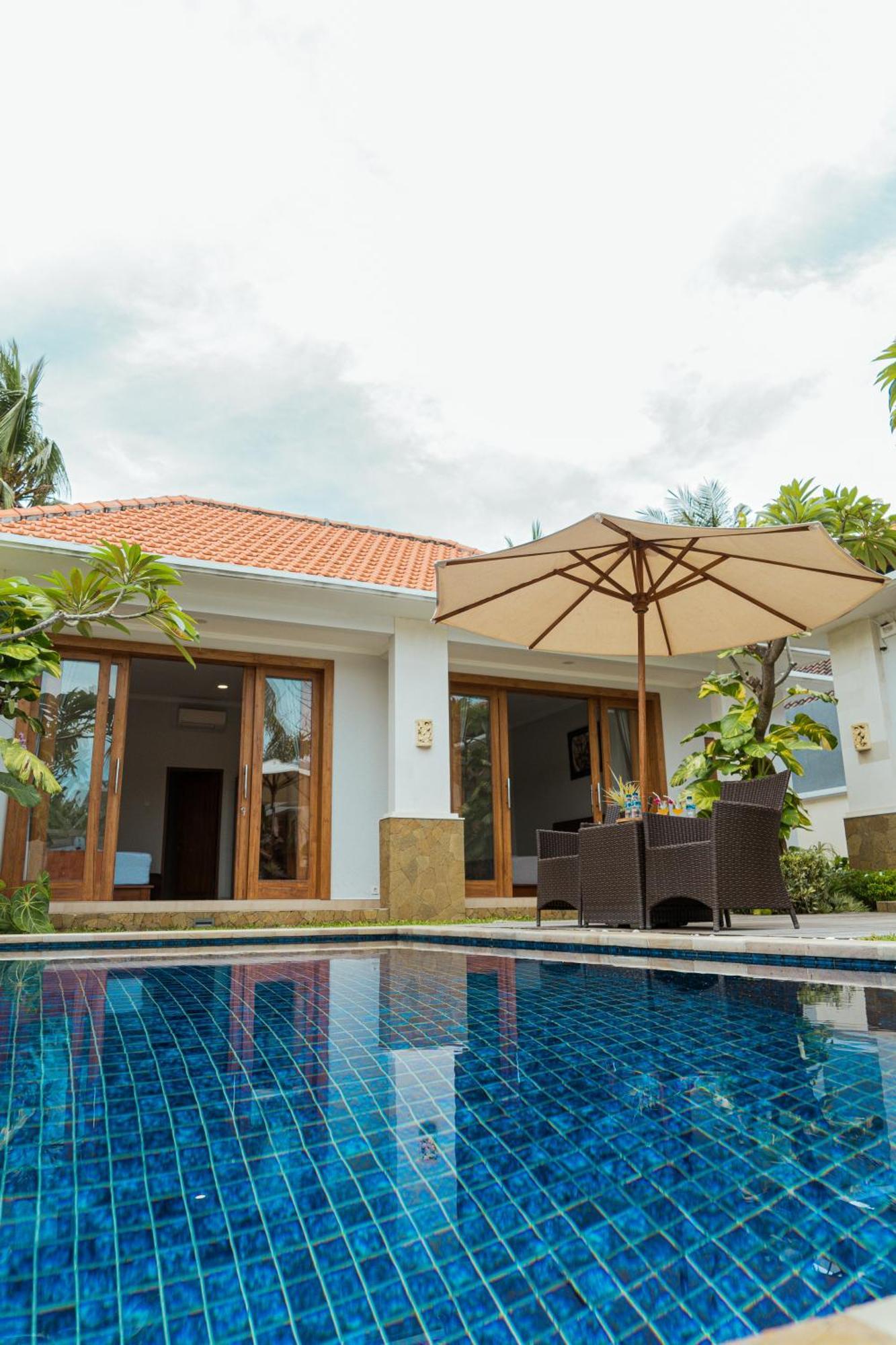 Villa Nugraha Lovina Private Pool Сингараджа Экстерьер фото