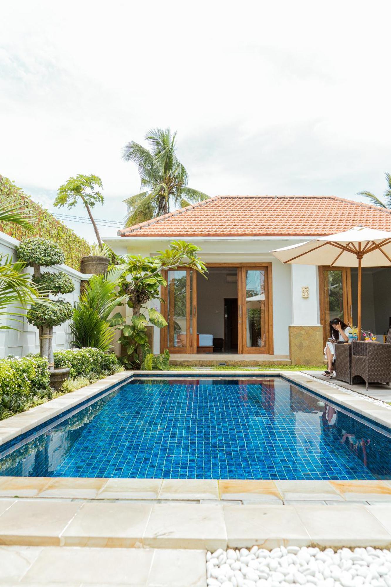 Villa Nugraha Lovina Private Pool Сингараджа Экстерьер фото